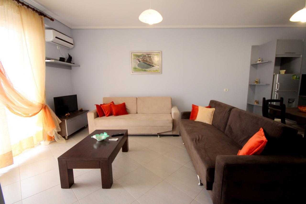 Ideal Holiday Apartments Sarandë エクステリア 写真