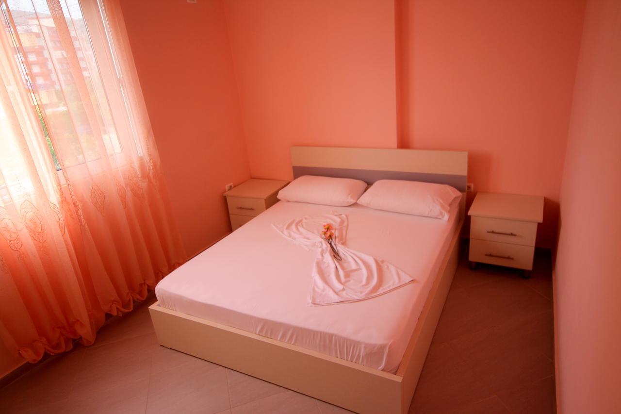 Ideal Holiday Apartments Sarandë エクステリア 写真