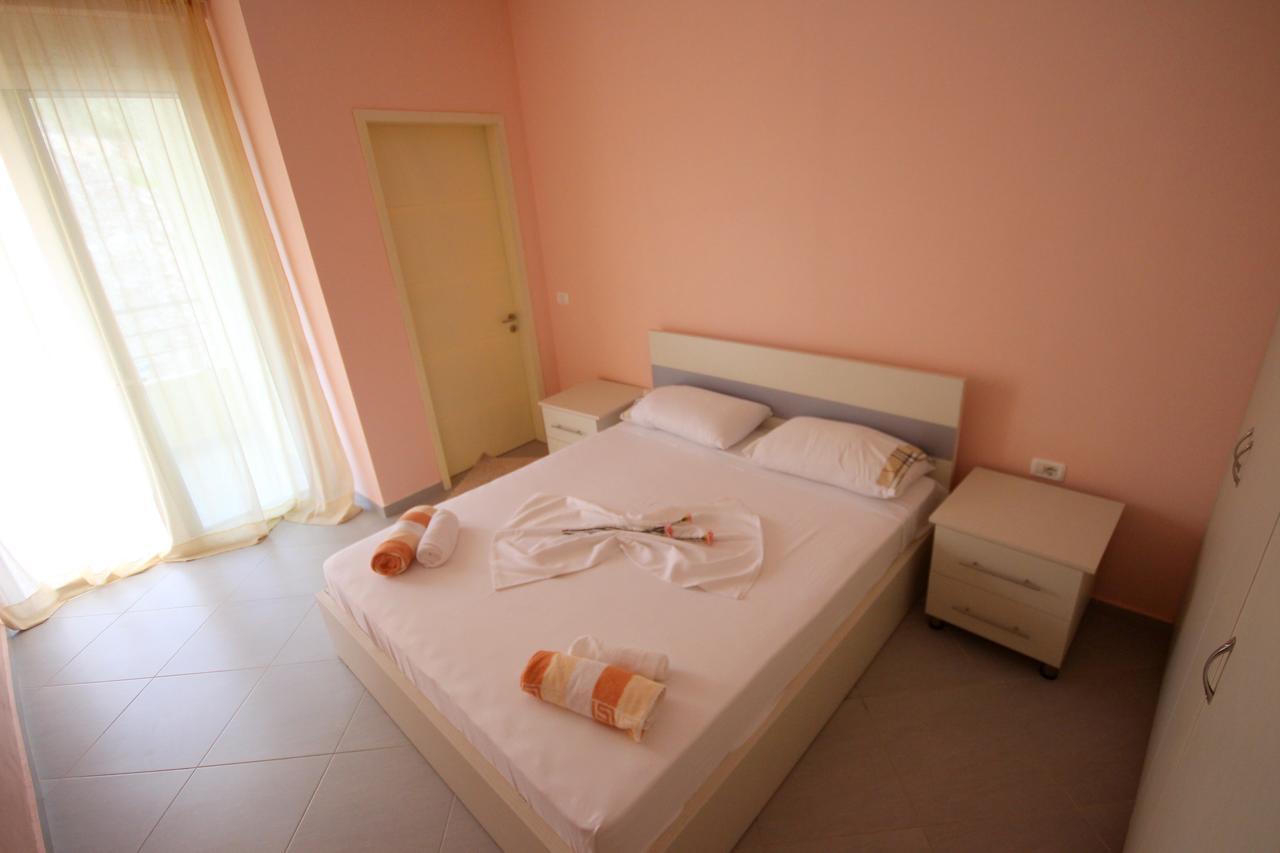 Ideal Holiday Apartments Sarandë エクステリア 写真