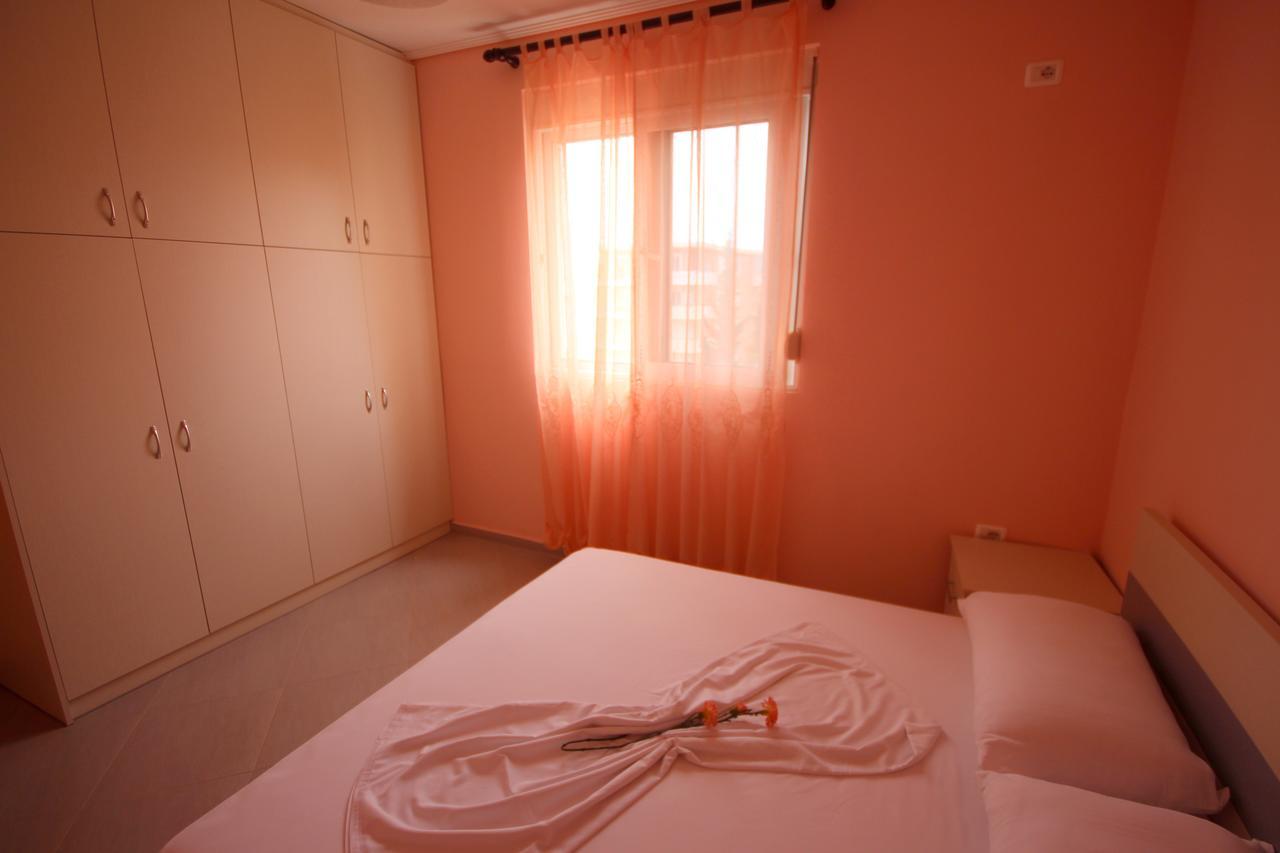 Ideal Holiday Apartments Sarandë エクステリア 写真