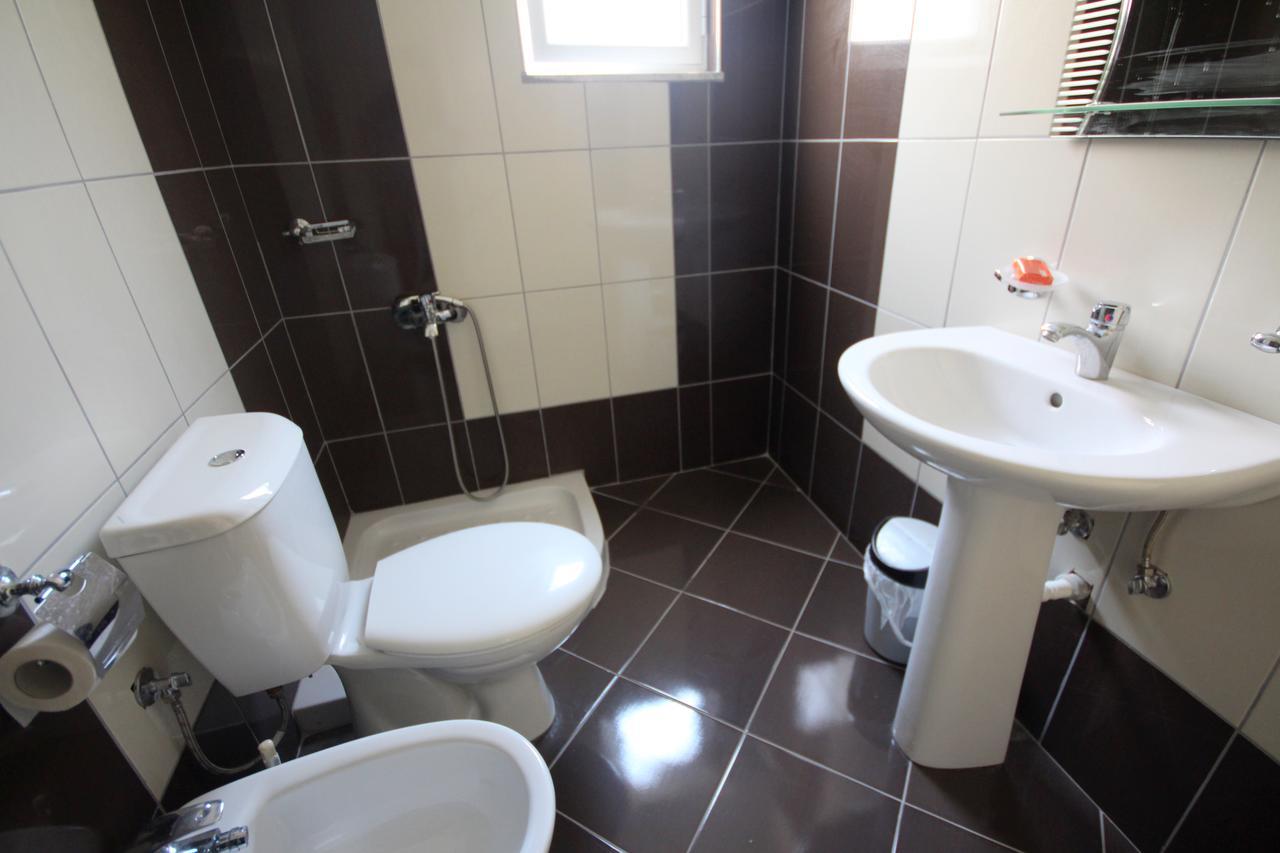 Ideal Holiday Apartments Sarandë エクステリア 写真